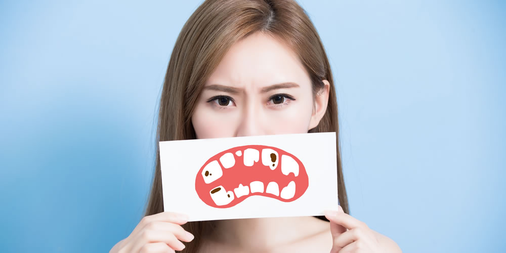 虫歯を放置することで生じる症状や問題とは？